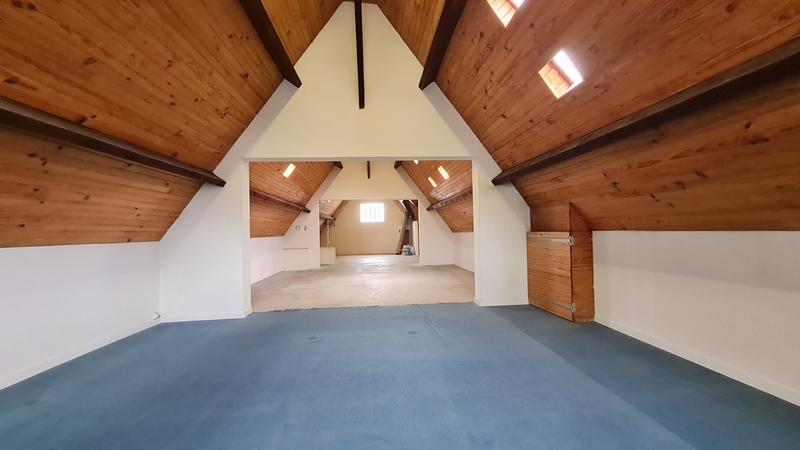 Maison - 200 m² - 4 pièces