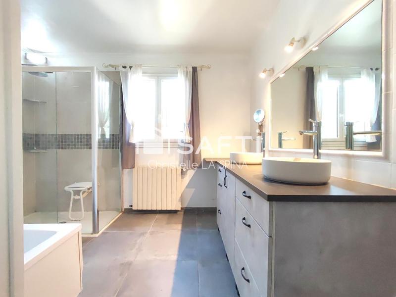 Maison - 190 m² - 7 pièces