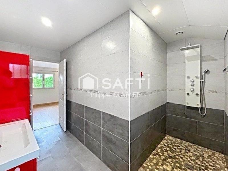 Maison - 168 m² - 7 pièces