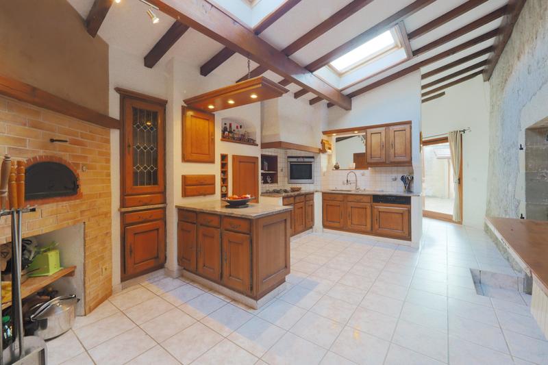 Maison - 178 m² - 6 pièces