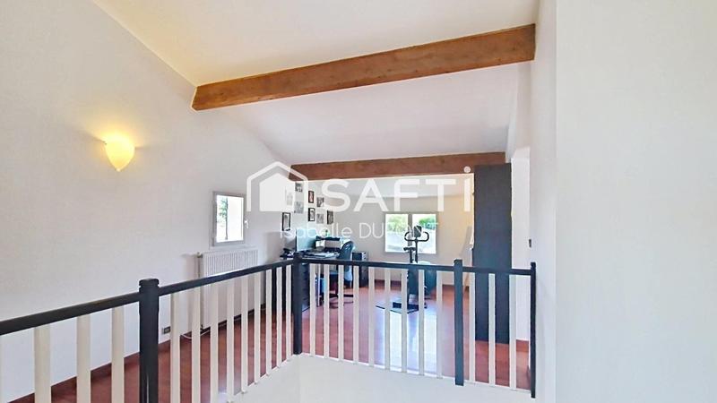 Maison - 174 m² - 6 pièces