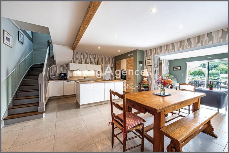 Maison - 164 m² - 7 pièces