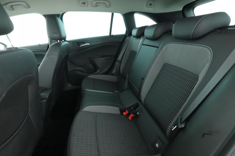 Opel Astra Sports Tourer 1.5 Diesel 122 ch