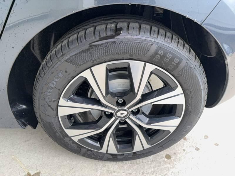 Renault Clio E-Tech 140 - 21n Limited