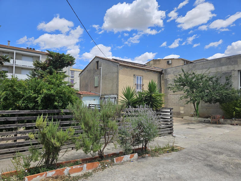 Maison - 180 m² - 7 pièces