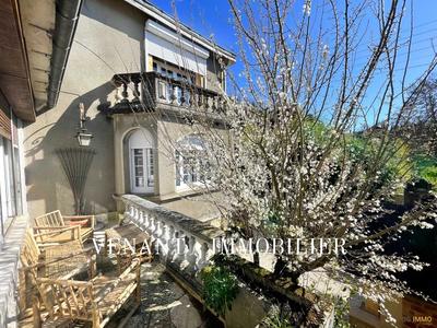 Maison de domaine - 354 m² - 12 pièces