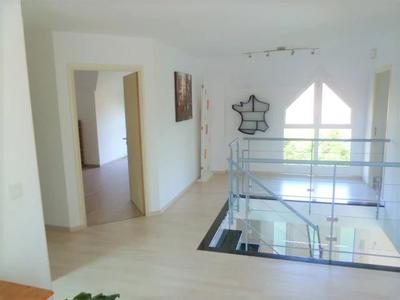 Maison - 180 m² - 6 pièces