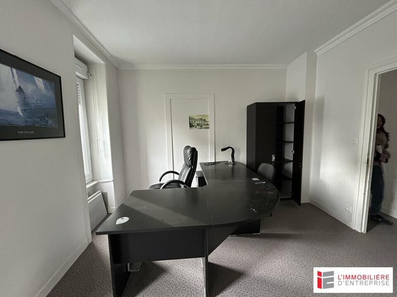 Bureau - 90 m²