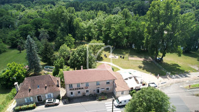 Local commercial - 418 m²