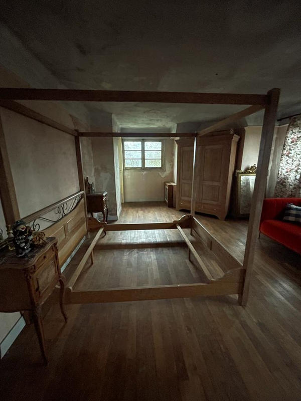 Propriété - 340 m² - 12 pièces