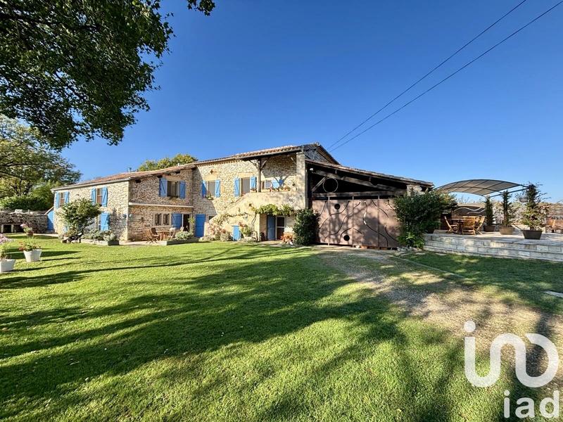 Maison - 350 m² - 7 pièces