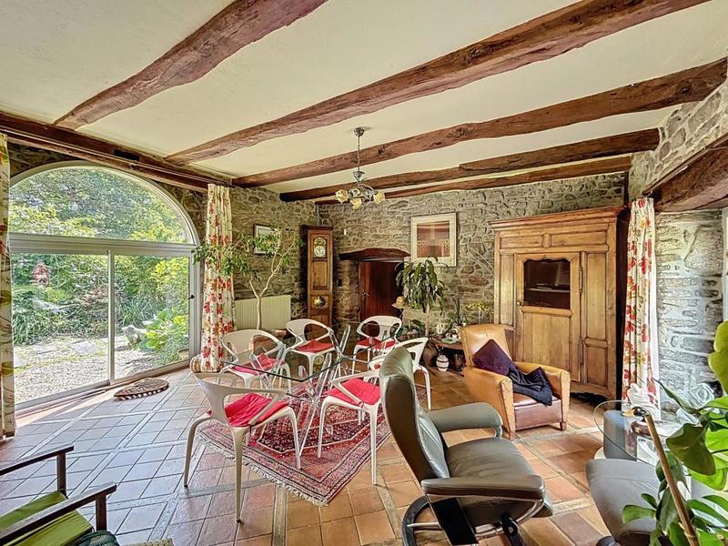 Longère - 194 m² - 5 pièces