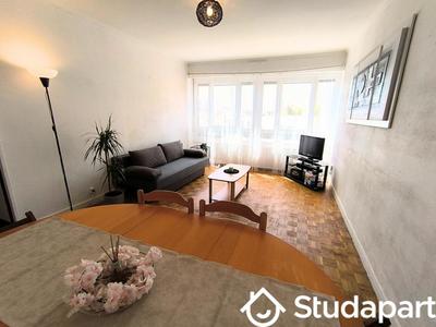 Appartement - 77 m² - 4 pièces