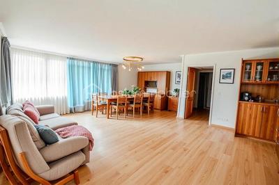 Maison - 144 m² - 7 pièces