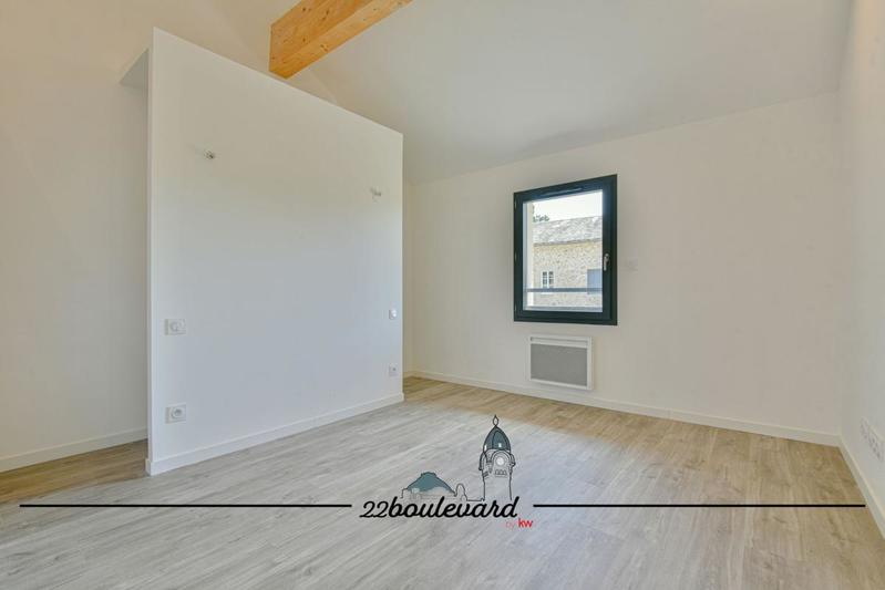 Longère - 318 m² - 10 pièces