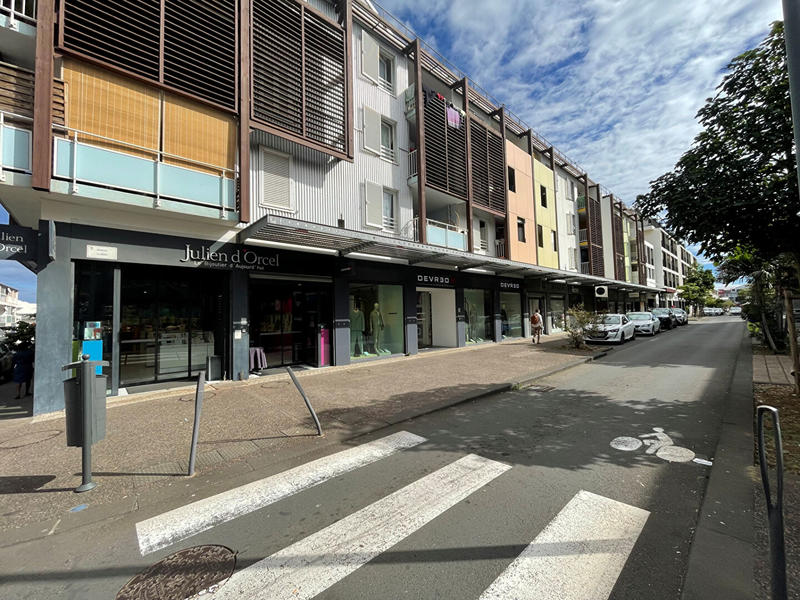 Local commercial - 96 m²