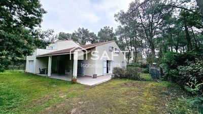 Maison - 174 m² - 6 pièces