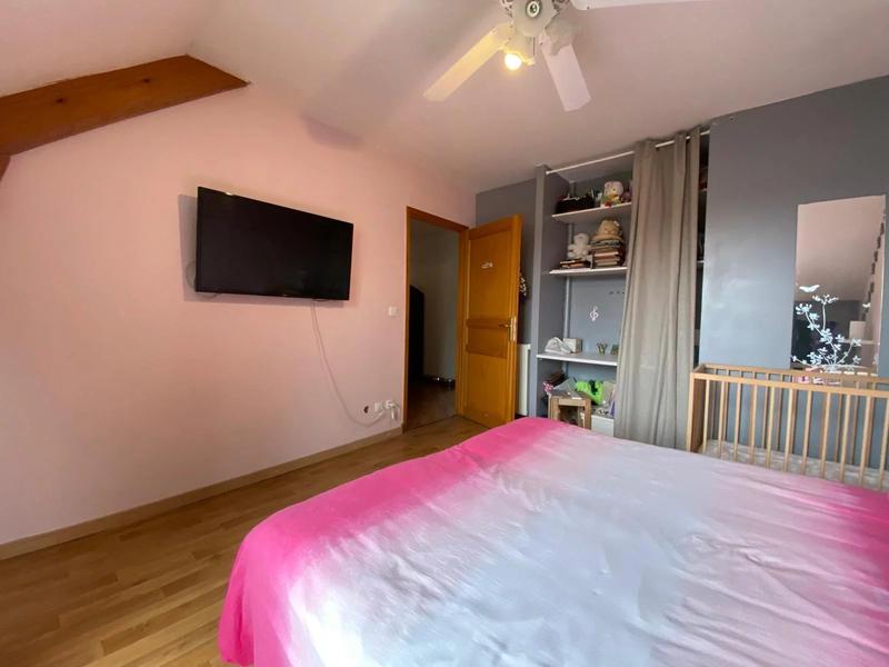 Maison - 175 m² - 9 pièces