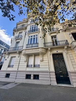 Appartement - 178 m² - 4 pièces