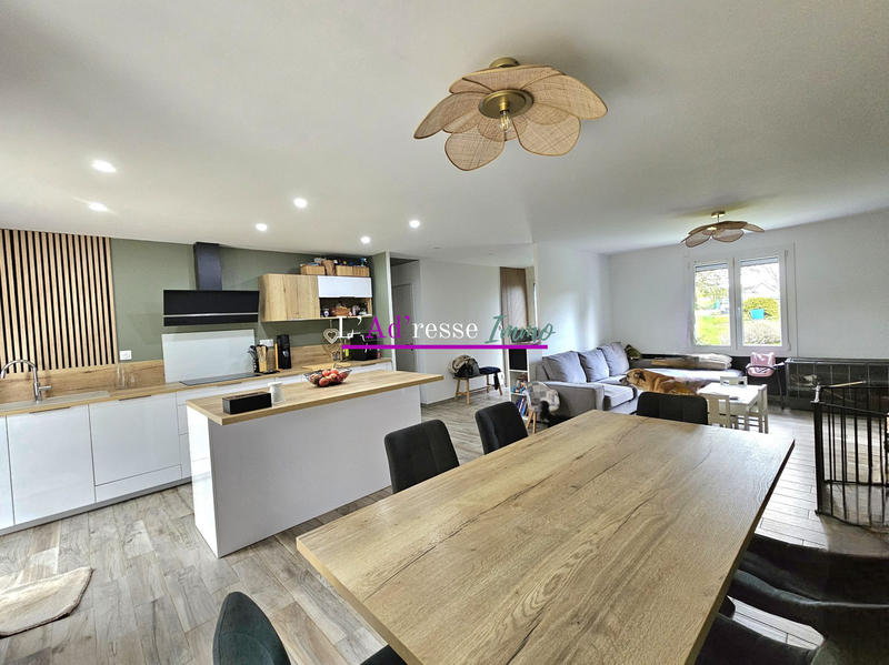 Maison - 103 m² - 6 pièces