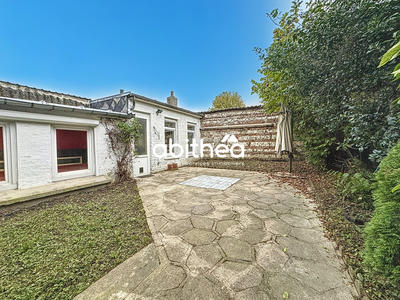 Maison - 194 m² - 8 pièces