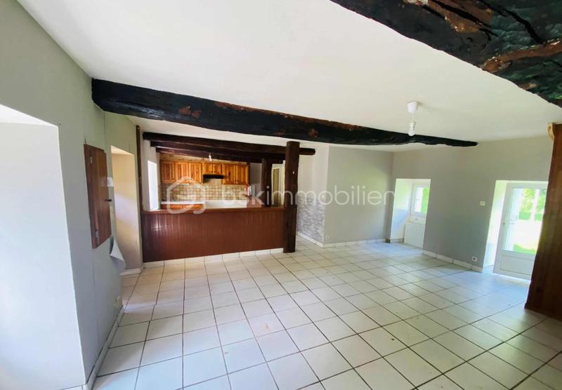 Maison ancienne - 2 675 m² - 4 pièces