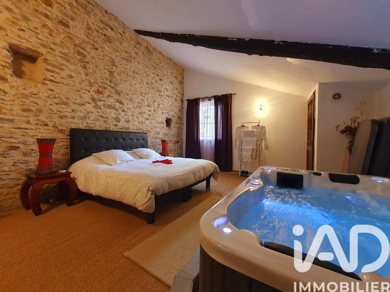 Maison de village - 179 m² - 5 pièces