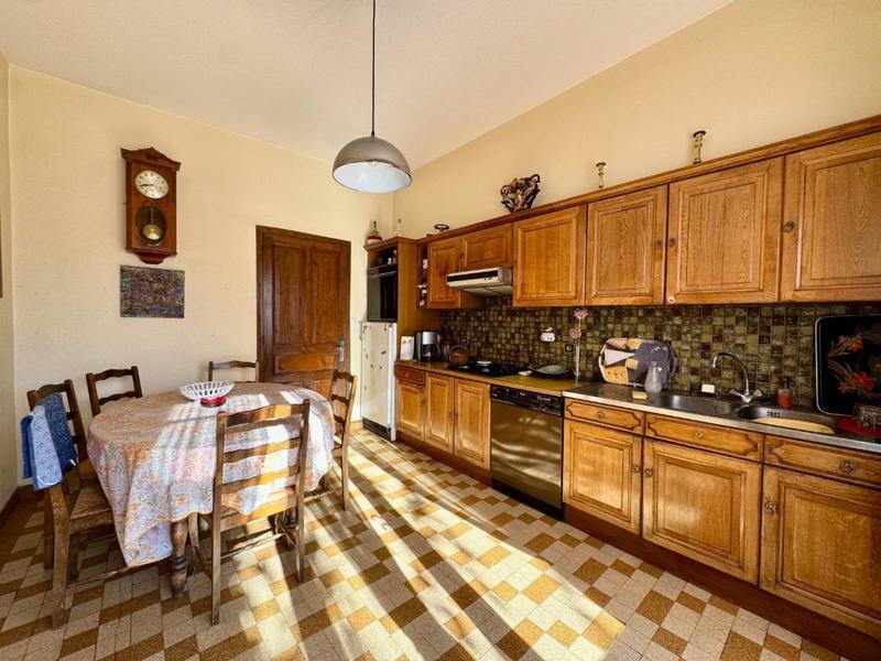 Maison - 148 m² - 6 pièces