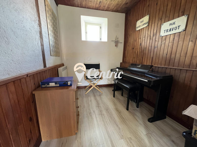 Maison ancienne - 164 m² - 7 pièces