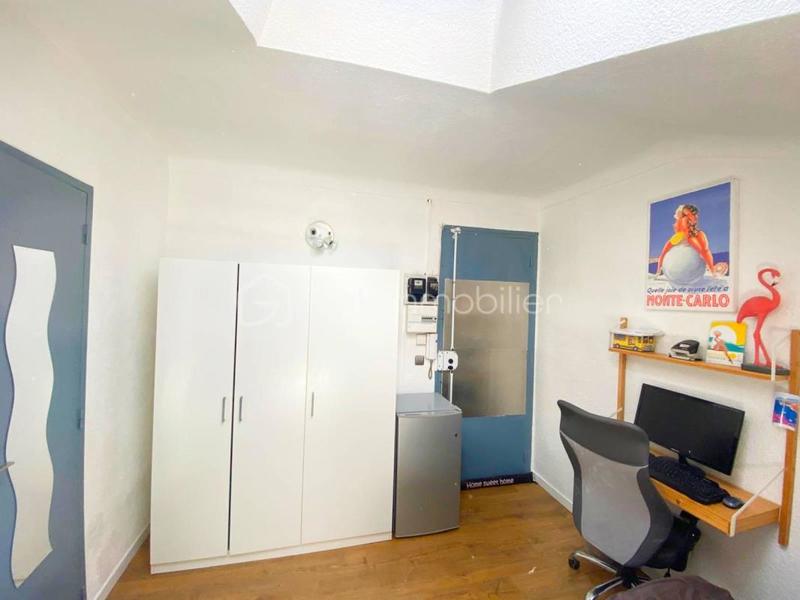Studio - 11 m² - 1 pièce