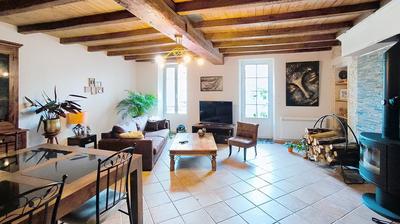 Maison - 157 m² - 6 pièces