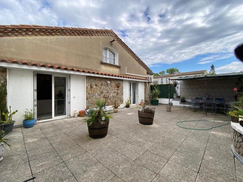 Appartement - 92 m² - 3 pièces