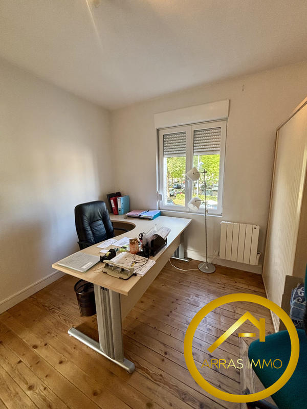 Bureau - 38 m²