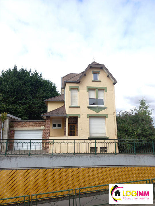 Maison de ville - 114 m² - 5 pièces