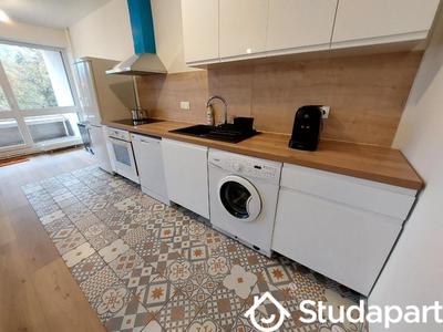 Chambre - 13 m² - 1 pièce