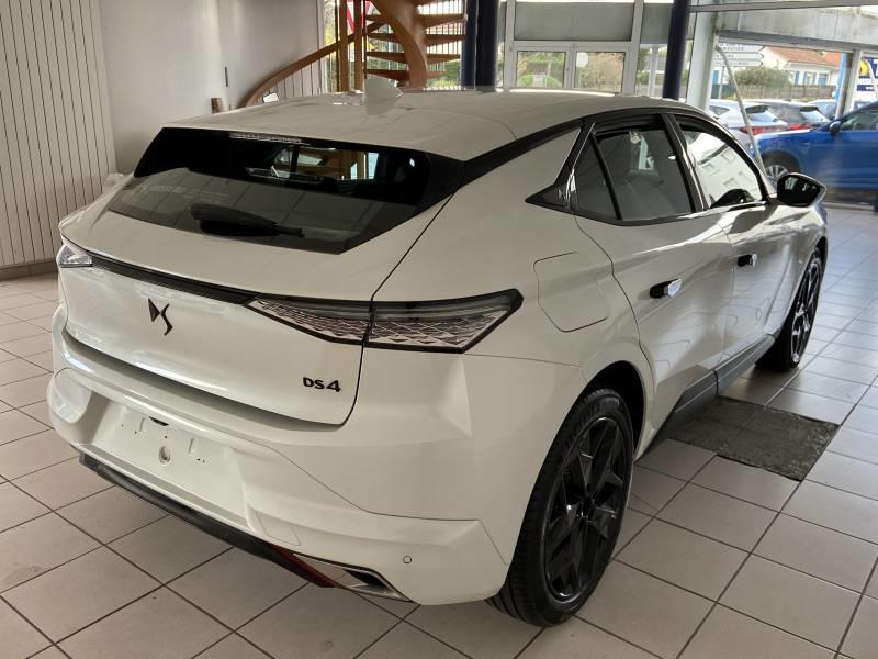 Ds Ds 4 BlueHDi 130 Eat8 Performance Line