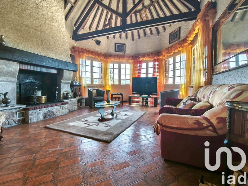 Maison - 184 m² - 9 pièces