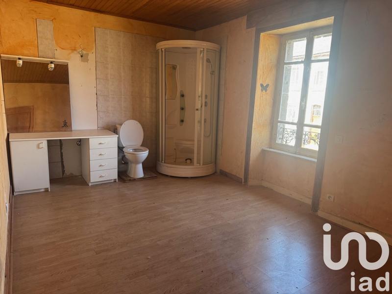 Maison - 236 m² - 9 pièces