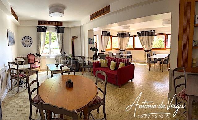 Bureau - 355 m² - 25 pièces