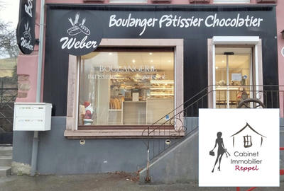 Local commercial - 111 m²