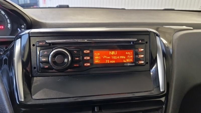 Peugeot 208 1.6 Bluehdi 75ch Bvm5 Active