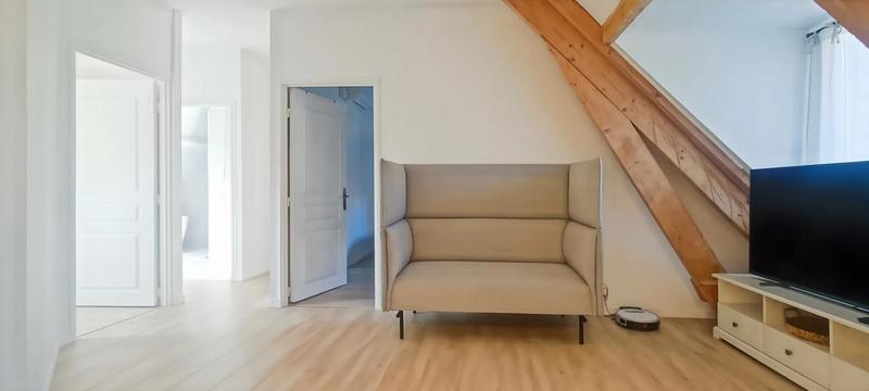 Propriété - 485 m² - 11 pièces