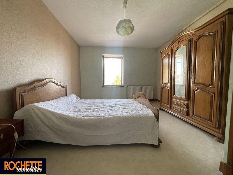 Maison traditionnelle - 125 m² - 4 pièces