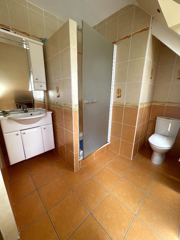 Maison - 171 m² - 7 pièces