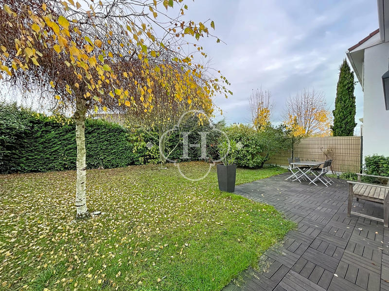 Maison - 145 m² - 7 pièces