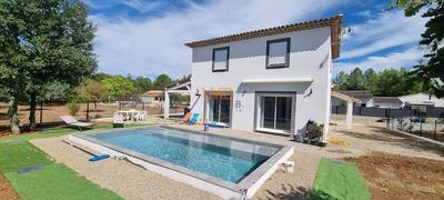 Maison - 145 m² - 5 pièces