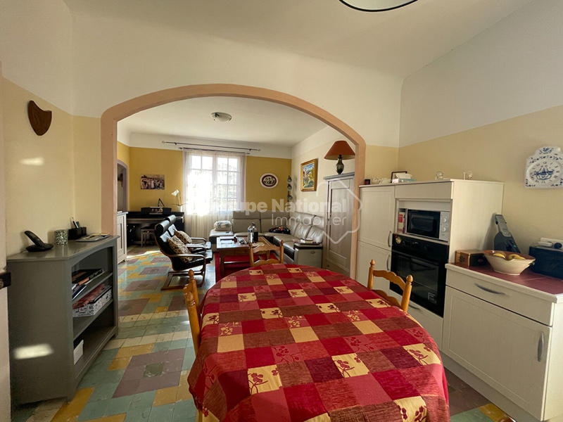 Maison - 159 m² - 6 pièces