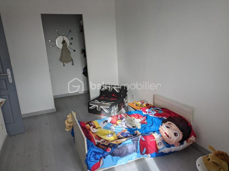 Maison - 170 m² - 8 pièces