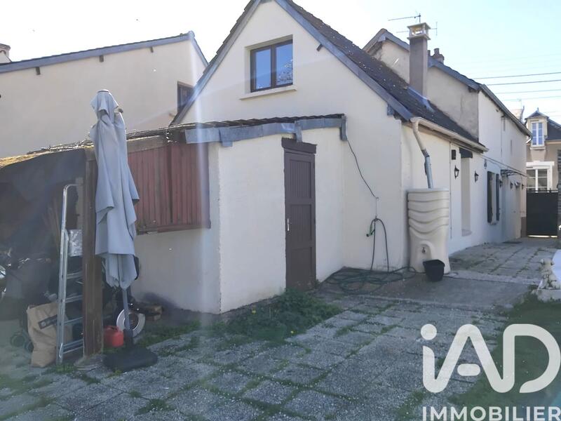 Maison - 104 m² - 5 pièces