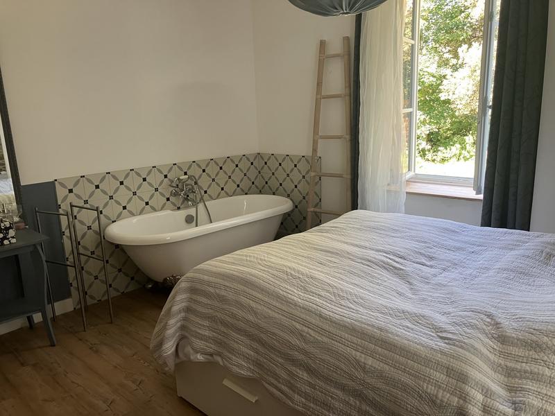 Appartement - 105 m² - 4 pièces